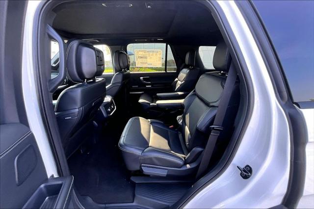 New 2027 Ford Expedition PLATINUM 4X4 For Sale in Olive Branch, MS