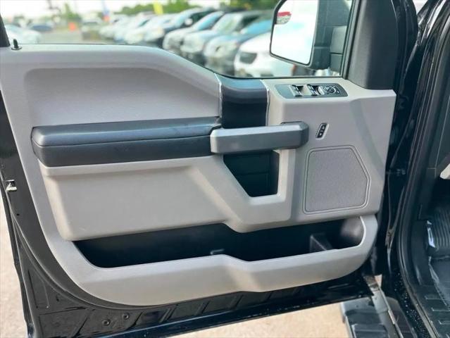 2019 Ford F-150 Lariat Pickup 4D 6 1/2 ft