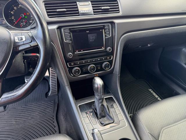 2018 Volkswagen Passat 2.0T R-Line