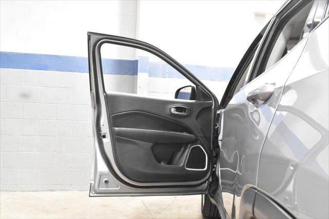 Used 2021 Jeep Compass Limited 4x4 For Sale in Toledo, OH