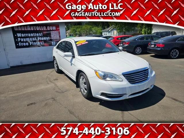 2013 Chrysler 200 LX for sale in Mishawaka, IN