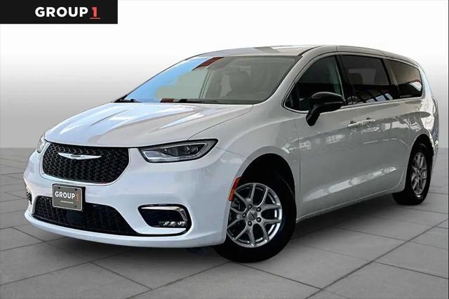 2024 Chrysler Pacifica Touring L for sale in Landover Hills, MD