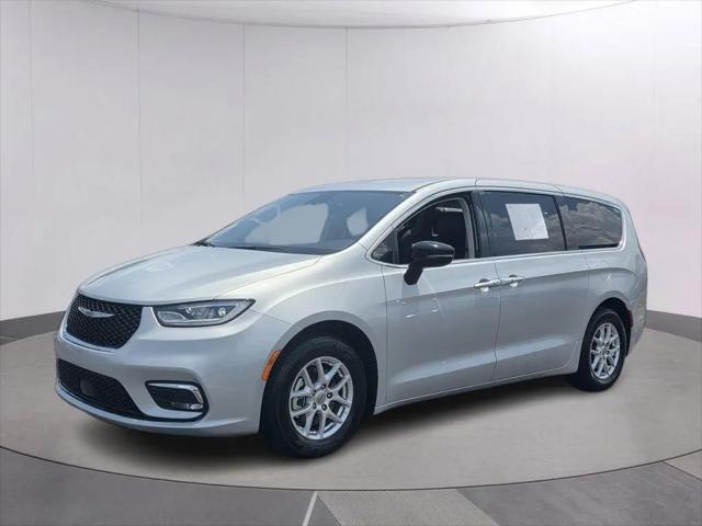 2024 Chrysler Pacifica Touring L for sale in Jackson, MS