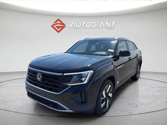 2024 Volkswagen Atlas Cross Sport 2.0T SE w/Technology for sale in Indianapolis, IN