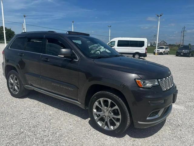 2019 Jeep Grand Cherokee Summit 4x4 for sale in Waterloo, IL