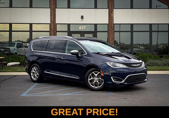 2019 Chrysler Pacifica Limited for sale in Troy, MO