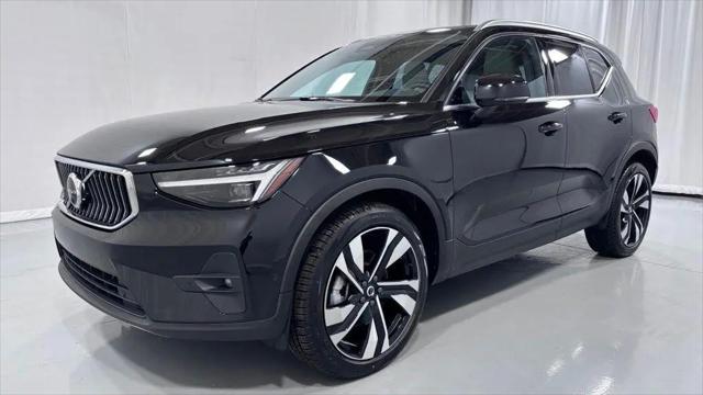 2023 Volvo XC40 B5 Ultimate Bright Theme for sale in Willoughby, OH