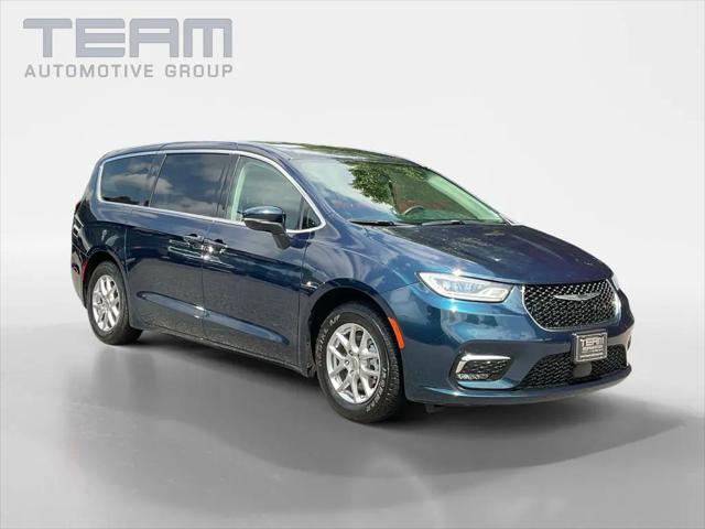 2023 Chrysler Pacifica Touring L for sale in Morganton, NC