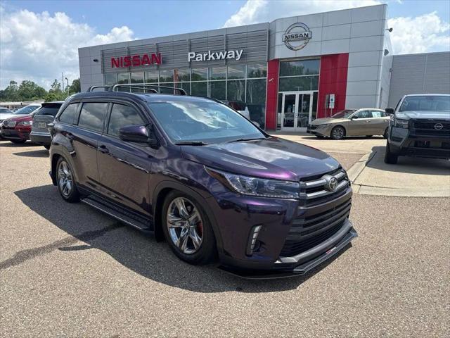 2017 Toyota Highlander Limited for sale near Dover, OH