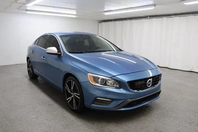 2017 Volvo S60 T6 R-Design Platinum for sale in Downers Grove, IL