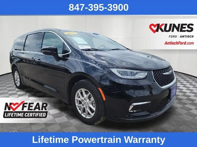 2025 Chrysler Pacifica Select for sale in Antioch, IL