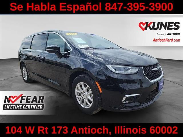 2025 Chrysler Pacifica Select for sale in Antioch, IL