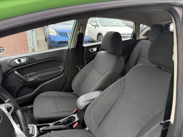 2015 Ford Fiesta SE