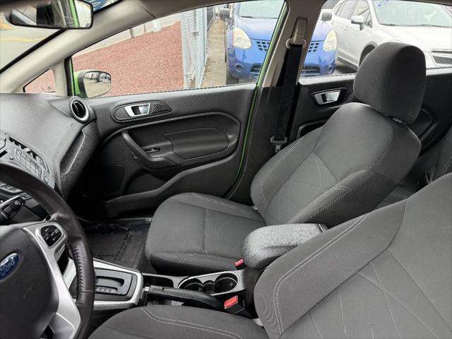 2015 Ford Fiesta SE