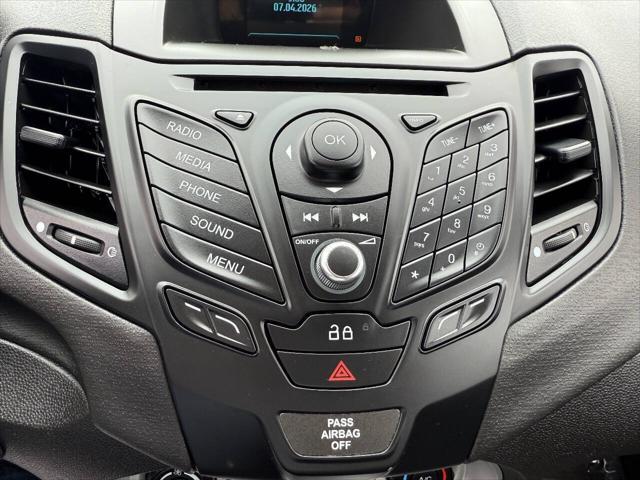 2015 Ford Fiesta SE