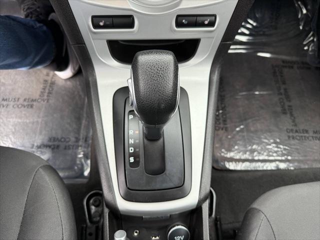 2015 Ford Fiesta SE
