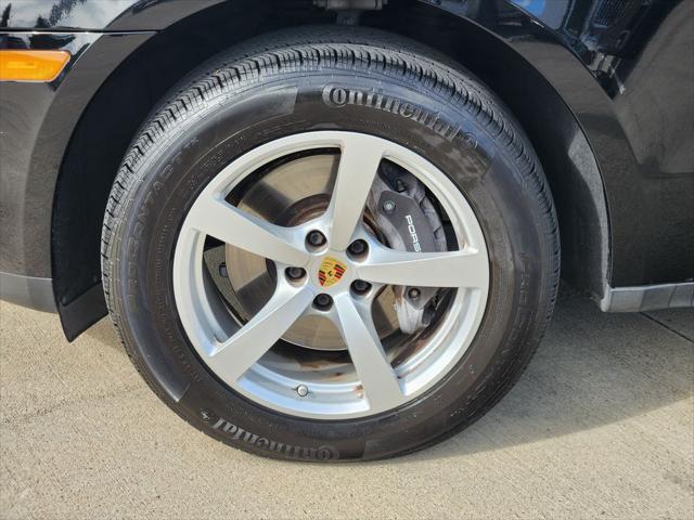 Photo 10