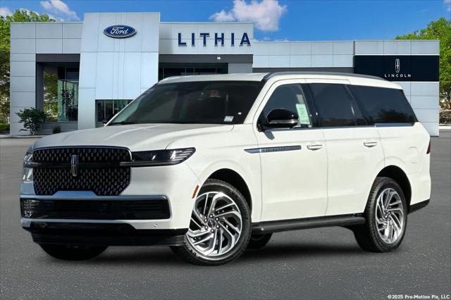 2027 Lincoln Navigator Premiere for sale in Fresno, CA