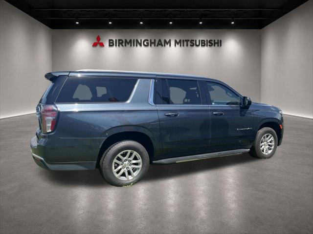 2021 Chevrolet Suburban 2WD LT
