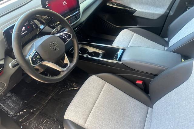 2023 Volkswagen ID.4 Pro