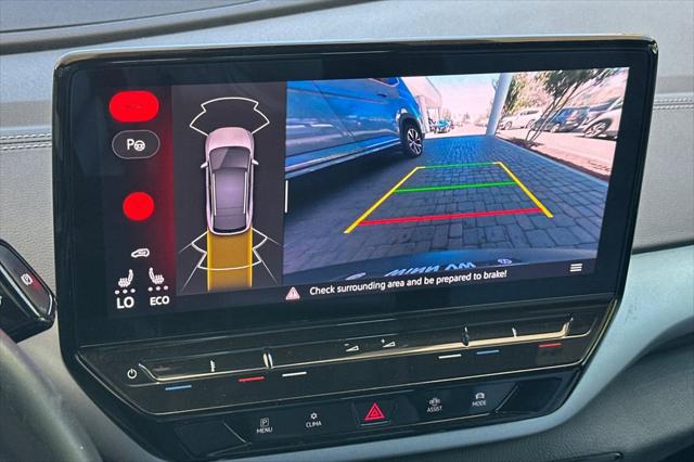 2023 Volkswagen ID.4 Pro