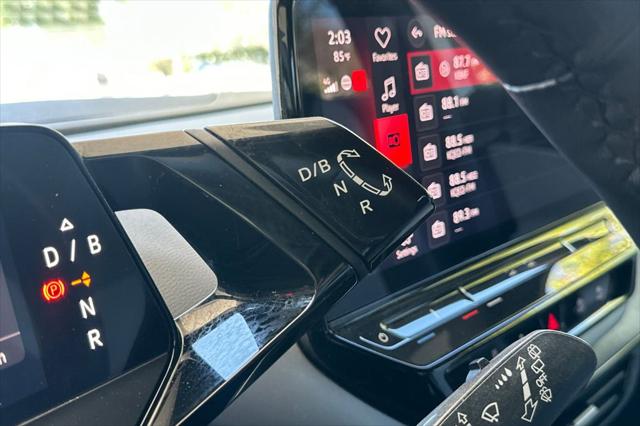 2023 Volkswagen ID.4 Pro