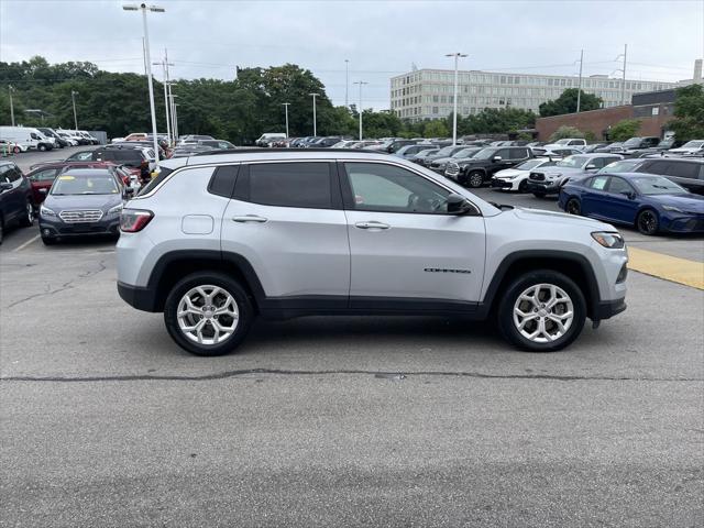 2024 Jeep Compass Latitude 4x4