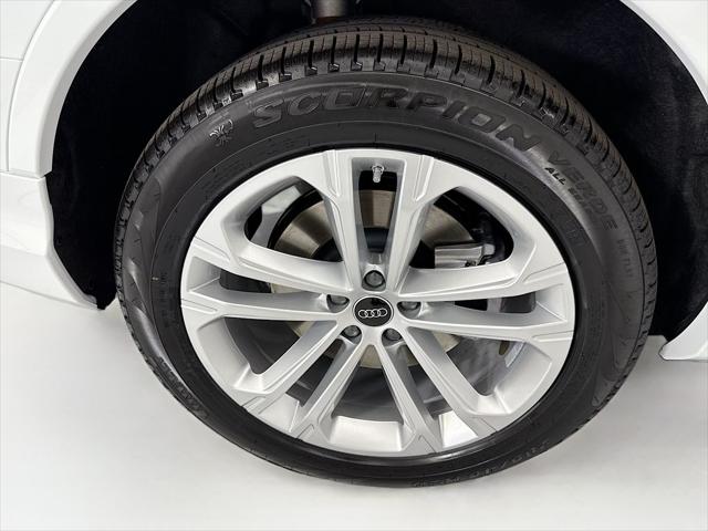 2026 Audi Q7 Premium Plus 45 TFSI quattro tiptronic
