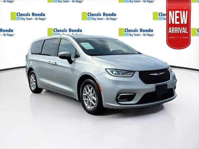 2023 Chrysler Pacifica Touring L for sale in Orlando, FL