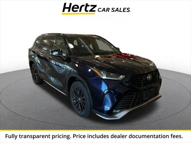 2025 Toyota Highlander LE for sale near Loveland, OH