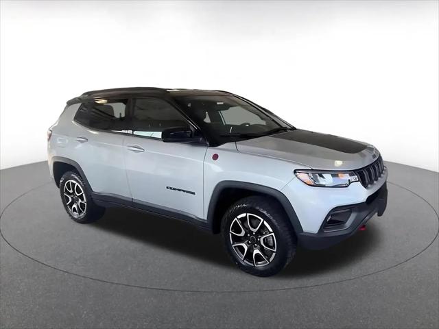 2025 Jeep Compass Trailhawk 4x4