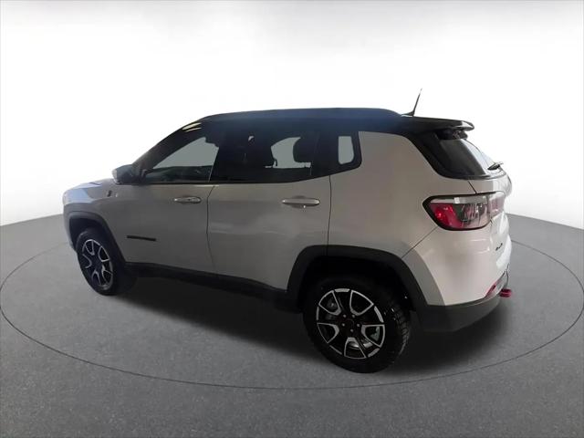 2025 Jeep Compass Trailhawk 4x4