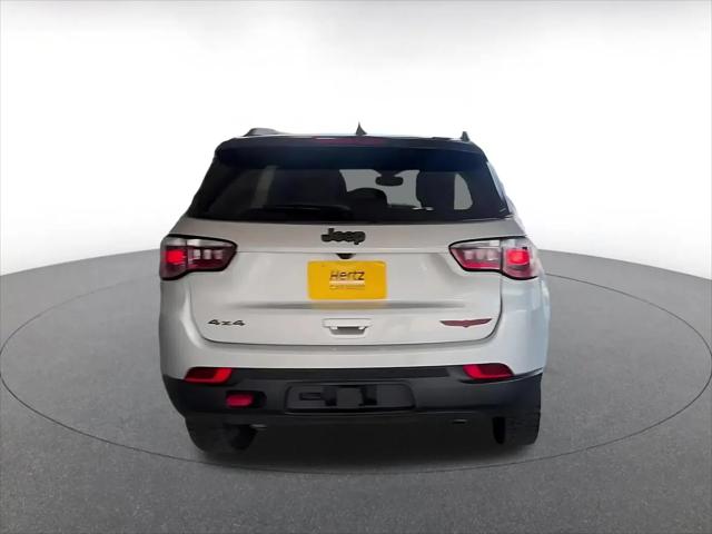 2025 Jeep Compass Trailhawk 4x4