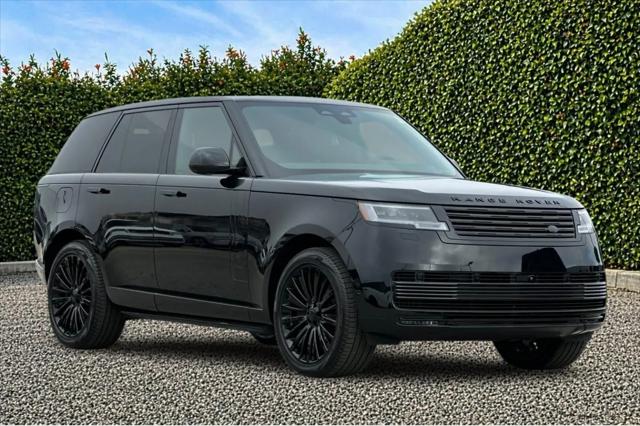 2026 Land Rover Range Rover P615 SV Black