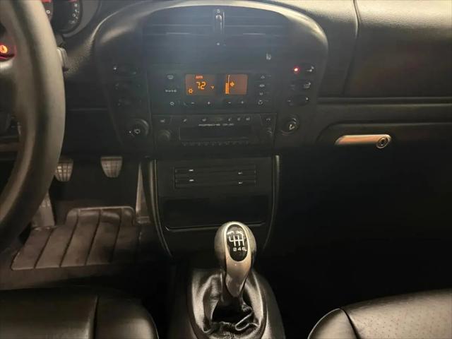 2002 Porsche 911 911 Carrera