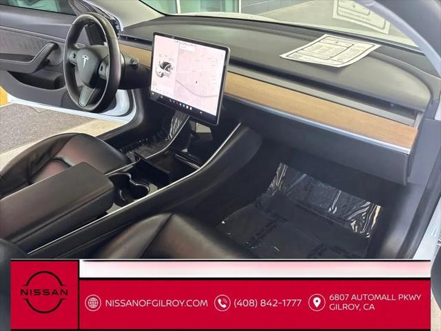 2019 Tesla Model 3 Mid Range