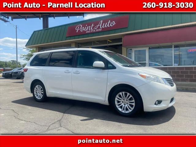 2016 Toyota Sienna XLE 8 Passenger for sale in Fort Wayne, IN
