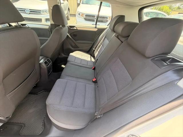 2013 Volkswagen Golf 2.0L TDI 4-Door