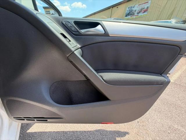 2013 Volkswagen Golf 2.0L TDI 4-Door