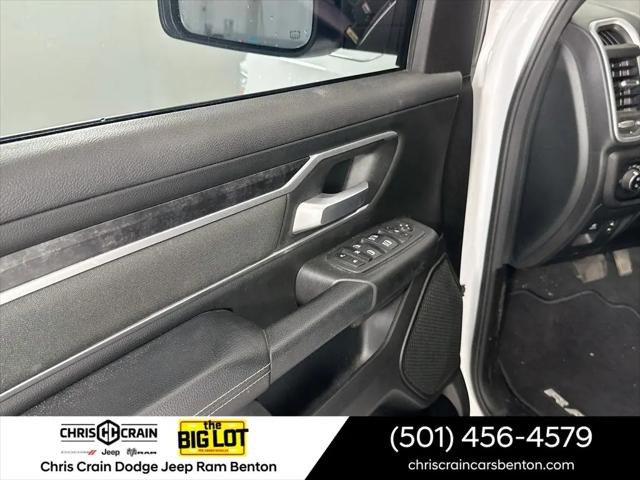 2023 Ram 1500 Big Horn Crew Cab 4x4 5'7" Box