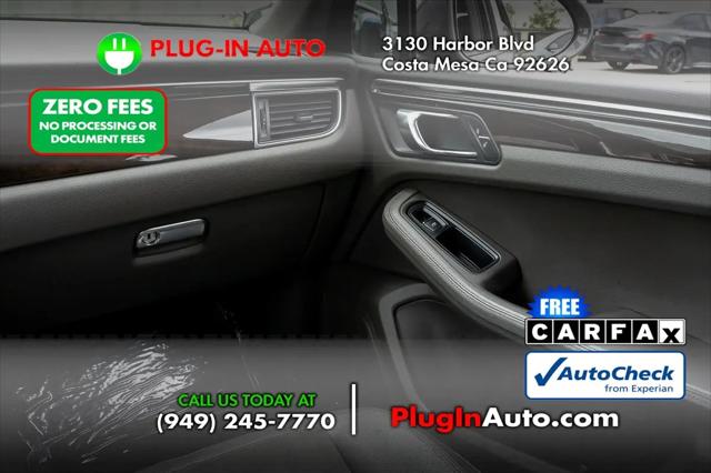 2015 Porsche Macan S