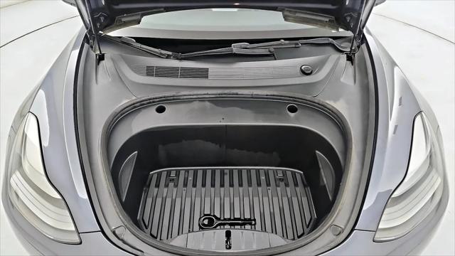 2022 Tesla Model 3 Rear-Wheel Drive
