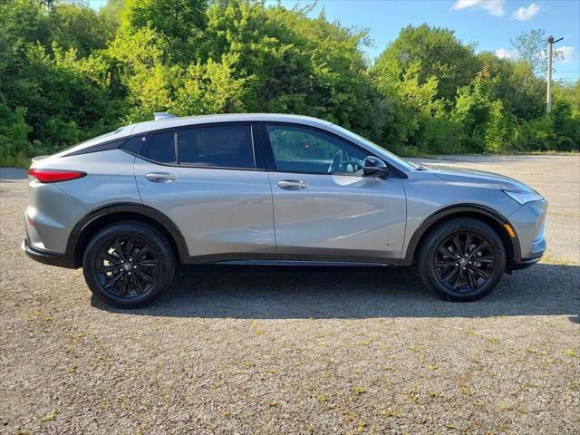 2026 Buick NV Sport Touring FWD