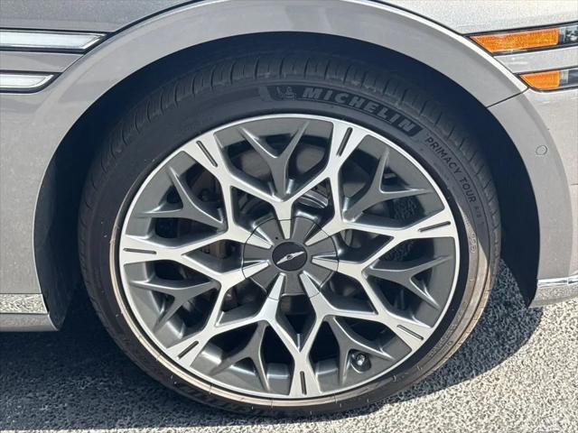 2025 Genesis G90 3.5T e-SC AWD