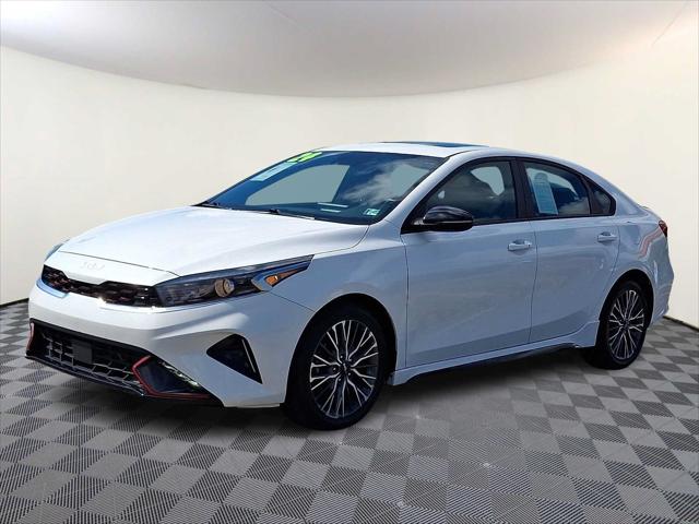 2024 Kia Forte GT-Line 2024 Kia Forte GT-Line