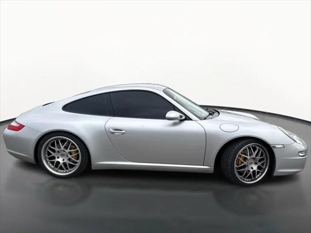 2005 Porsche 911 Carrera