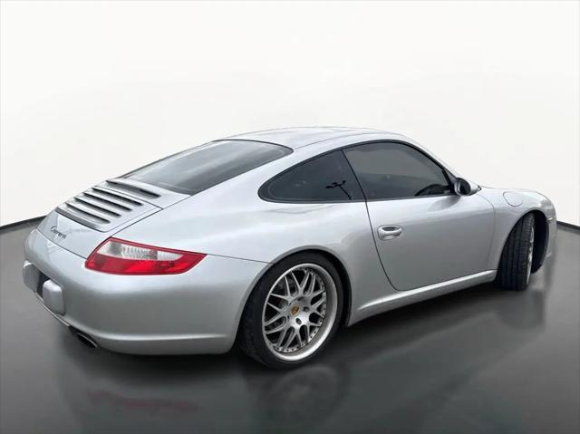 2005 Porsche 911 Carrera