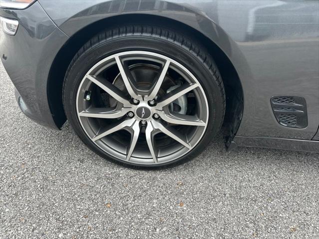 2023 Genesis G70 2.0T RWD