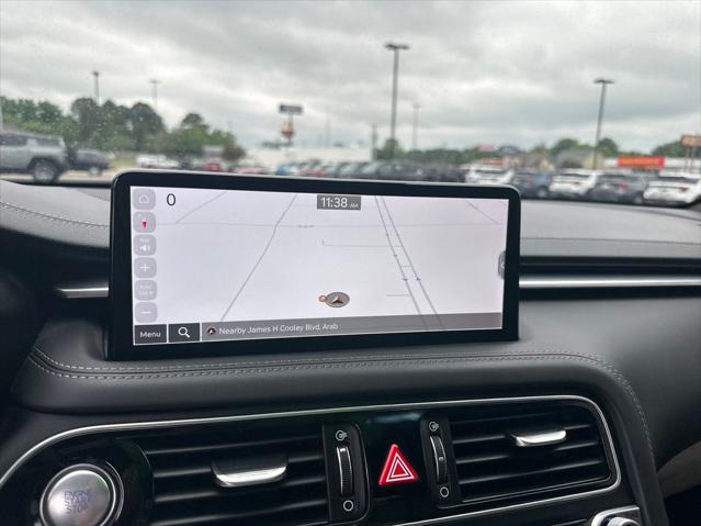 2023 Genesis G70 2.0T RWD