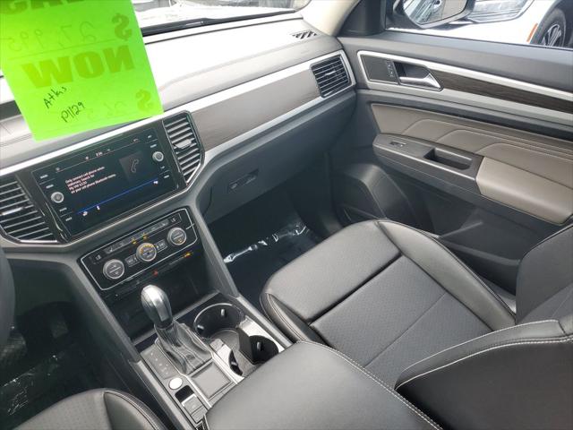 2023 Volkswagen Atlas 2.0T SE w/Technology